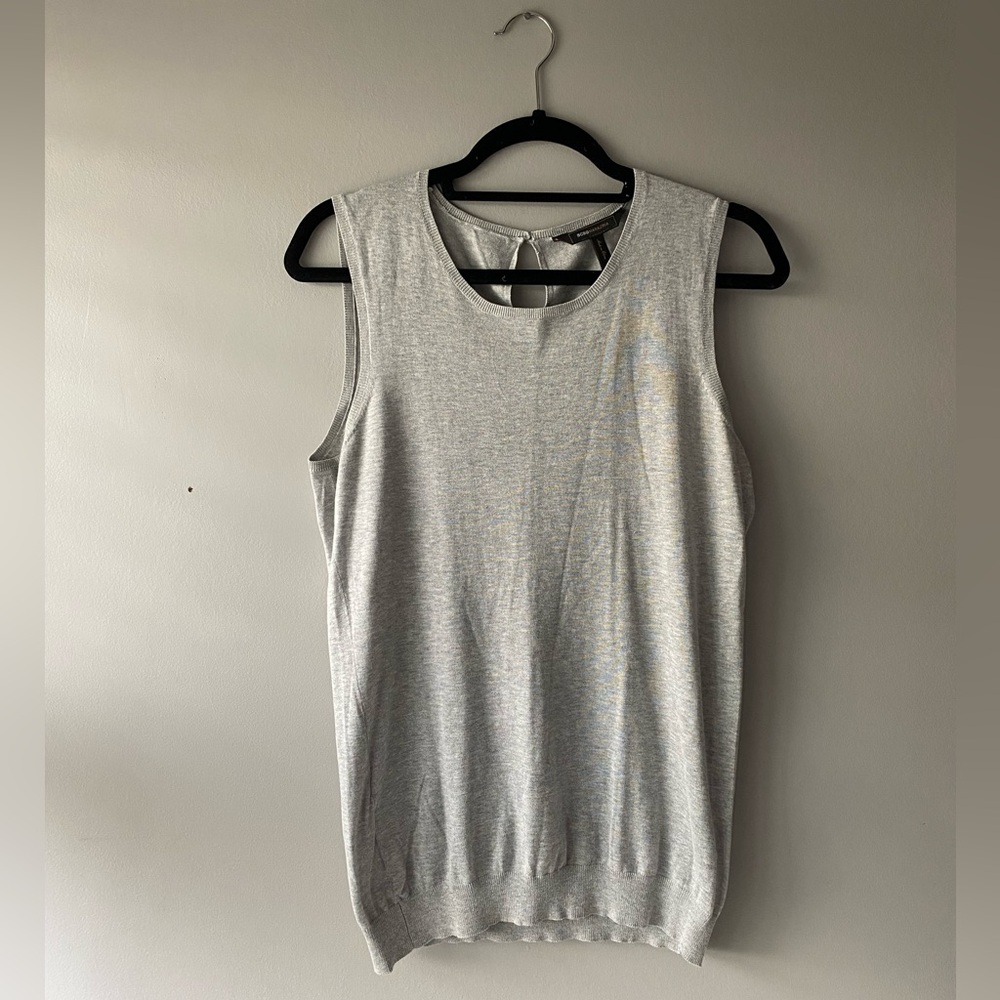 BCBGMaxAzria | Light Gray Women’s Sleeveless Sweater Top